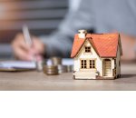 Тысячи российских заемщиков решили приостановить платежи по ипотеке Тысячи российских заемщиков решили приостановить платежи по ипотеке