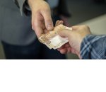 Что делать, если друг говорит, что ему нужны деньги в долг Что делать, если друг говорит, что ему нужны деньги в долг